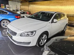 Volvo V60 Twin Engine