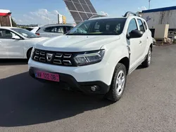 DACIA Duster 1.5 Blue dCi 115ch Essential 4x4 - Garantie 12 mois sur toute la France -