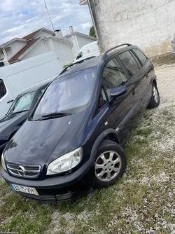 Opel Zafira 2.0 DTI
