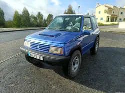 Suzuki Vitara 1.9 TD ar condicionado (235/85R16 entre outros averbados)