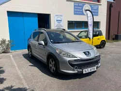 Peugeot 207 SW Outdoor 1.6 HDi 110ch Attelage – Garantie 6 mois Reprise possible