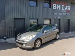 Peugeot 207 1.4 VTI 95CV BVM5 TRENDY CLIMATISATION