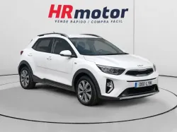 KIA Stonic 1.0 T-GDi MHEV Concept 100