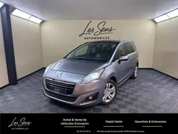 PEUGEOT 5008 1.6 HDi 120 Allure BV EAT6 7places