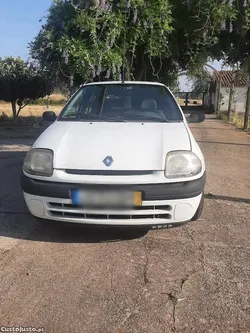 Renault 4 - Clio