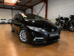 HONDA CIVIC 9 ( IX ) - 1.8 i VTEC EXECUTIVE 142CH - Camera / Régulateur / Clim bi-zone / Sièges chauffants ...