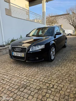 Audi A4 Avant 2.0 TDi S-line