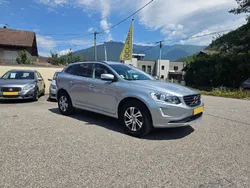 Volvo XC60 D4 AWD 181cv Momentum Business Geartronic 1°MAIN