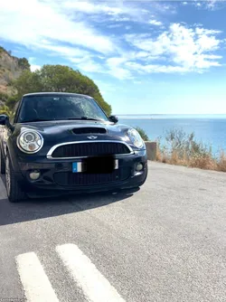 MINI Cooper Cooper S
