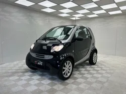 SMART FORTWO 0.7i 61cv LIVRAISON POSSIBLE / FAIBLE KM / ÉDITION PASSION