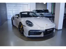 PORSCHE 911 Turbo S Cabriolet PDK