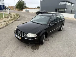 VW Passat 1.9 tdi 130 CV caixa automática nacional livro de revisões