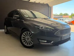 FORD FOCUS 1.0 EcoBoost 125 SS Titanium / ENTRETIEN COMPLET FORD / GARANTIE 6 MOIS