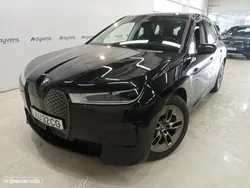 BMW iX xDrive 40