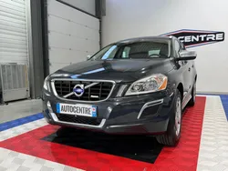Volvo xc 60 r-design 2.4 d5 awd 215 ch geartronic 4x4 en boite automatique / distribution faite / garantie