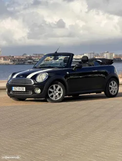 MINI Cabrio Cooper