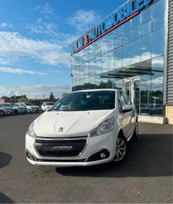 Peugeot 208 I 1.5 hdi 100 ch GPS LED CARPLAY RADAR RECUL