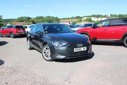 Audi A3 SPORTBACK 30 TFSI 110CV DESIGN S TRONIC 7 BVA ABS RÉGULATEUR ADAPTATIF FULL LEDS JA 17 ESP