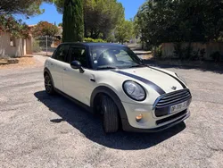 Mini Cooper D 1.5 116cv