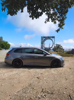 Seat Leon St 1.6 110cv  "Look Cupra"