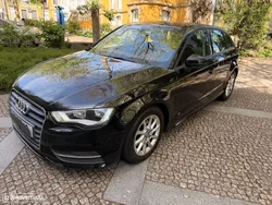 Audi A3 Sportback 1.6 TDI B.Line Attraction