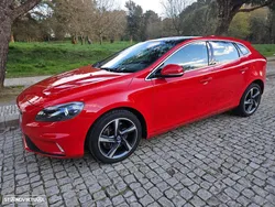 Volvo V40 2.0 D4 R-Design