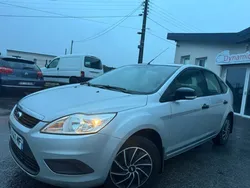 Focus 1.4L/80cv/2009/119900km/5 portes