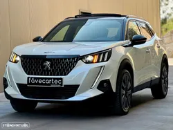 Peugeot 2008 PureTech 155 EAT8 GT