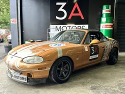 Mazda MX-5 1.6 110ch