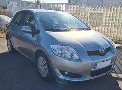 Toyota auris 1.4 d-4d 90ch active – clim automatique – 122 316 kms
