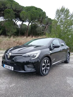 Renault Clio TCE Limited