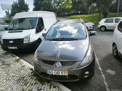 Mitsubishi Grandis 2.0