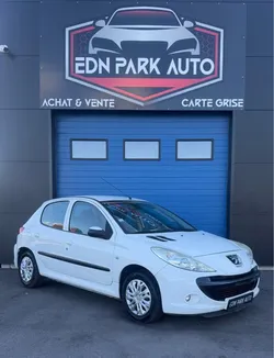 Peugeot 206+ 1.0L 68cv Sport 5 portes Garantie 6 mois