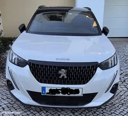 Peugeot 2008 1.2 PureTech GT Pack EAT8