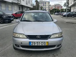 Opel Vectra edição 100 anos