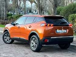 Peugeot 2008 PureTech 100 Style