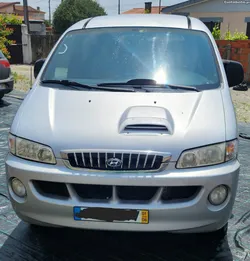 Hyundai H-1 9 lugares