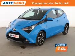 TOYOTA Aygo 1.0 VVT-i x-play x-shift