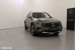 Mercedes-Benz EQB 250 Electric Art