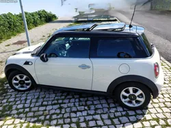 MINI Cooper 1.6 Diesel Teto Panoramico