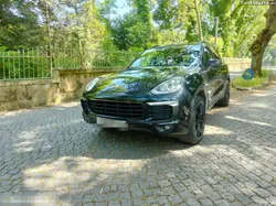 Porsche Cayenne S Hybrid
