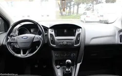 Ford Focus -
