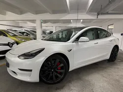 ```
TESLA Model 3 Electrique 482ch Performance - 2020 - CarPlay - Toit ouvrant - Première main
```