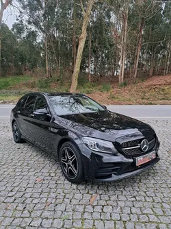 Mercedes-Benz C 300 de AMG LINE