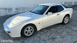 Porsche 944 S