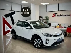 Kia Stonic 1.0 T-GDi MHEV Concept 100