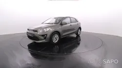 Kia Rio de 2023