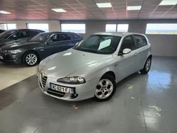 Alfa romeo 147 - 1.9 jtdm 120cv - entretien complet