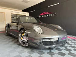PORSCHE 911 TURBO CABRIOLET (997) 3.6i Turbo Tiptronic S / Freins céramique / Suivi Porsche / CarVertical disponible