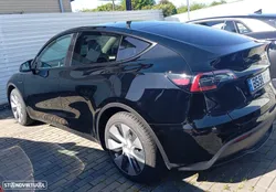 Tesla Model Y Standard RWD